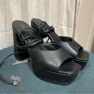 RAYE | Chunky Black Ankle Wrap Block Heels Size: 7